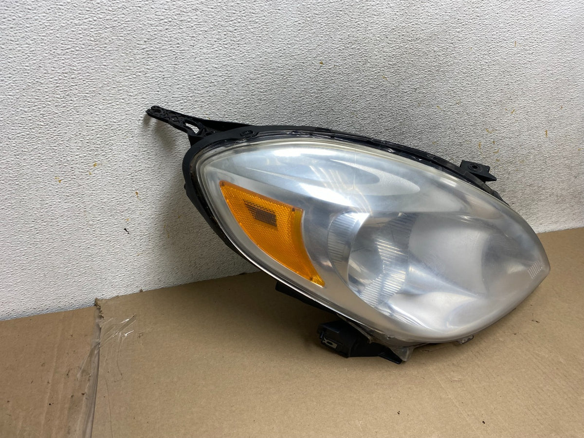 2012 2013 2014 Nissan Versa Sedan Headlight Right Passenger Rh AH6658 DW1