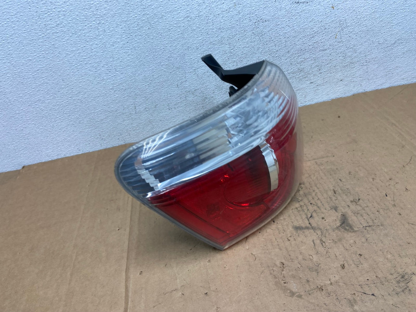 2007 to 2012 GMC Acadia Tail Light Left Side Driver Lh AD2845 LK2