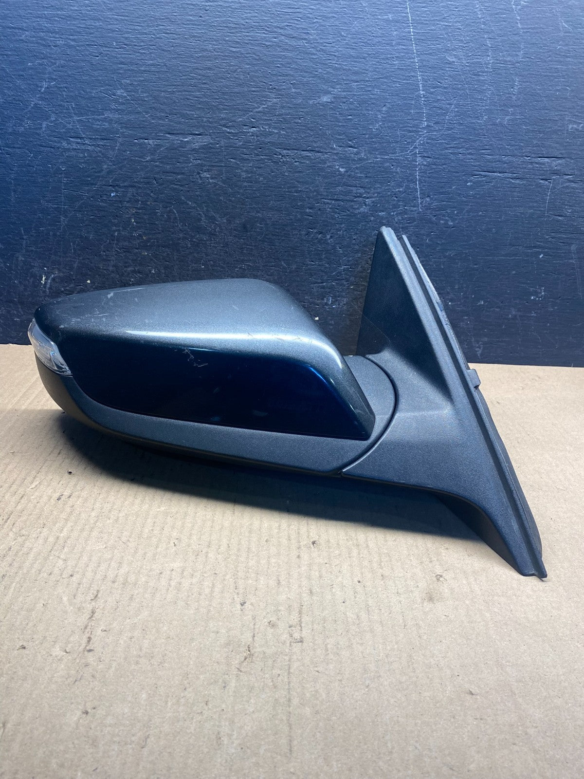 2016 to 2018 Chevrolet Malibu Right Passenger Turn Signal Door Mirror AE6338 DW0