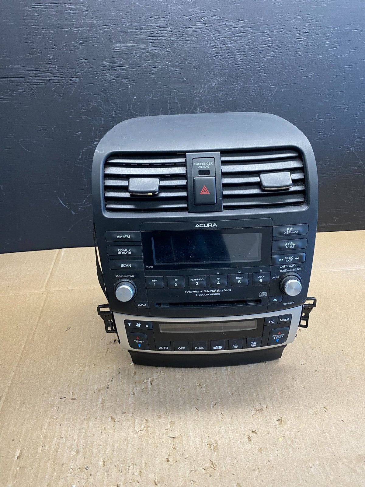 2004 to 2008 Acura TSX AM/FM CD Player Radio Audio System Air Vent ad1723 DG0
