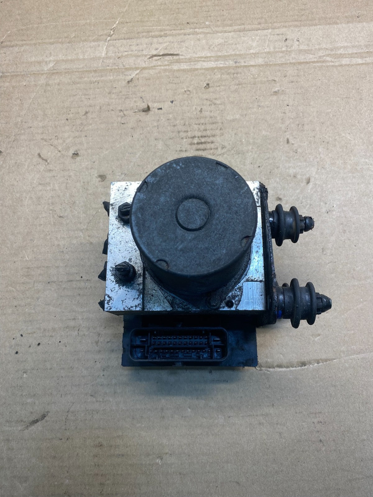 2009 to 2012 Audi Q5 ABS Anti-Lock Brake Pump 8R0614517J OEM AC4407 DG5