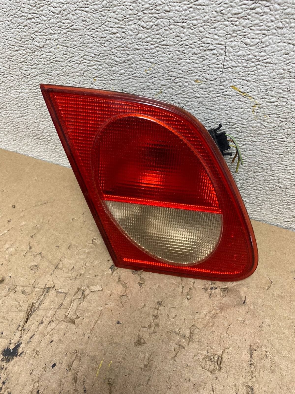 1996 - 1999 Mercedes-Benz E W210 E320 Left Driver Inner Tail Light OEM R9938 DW0