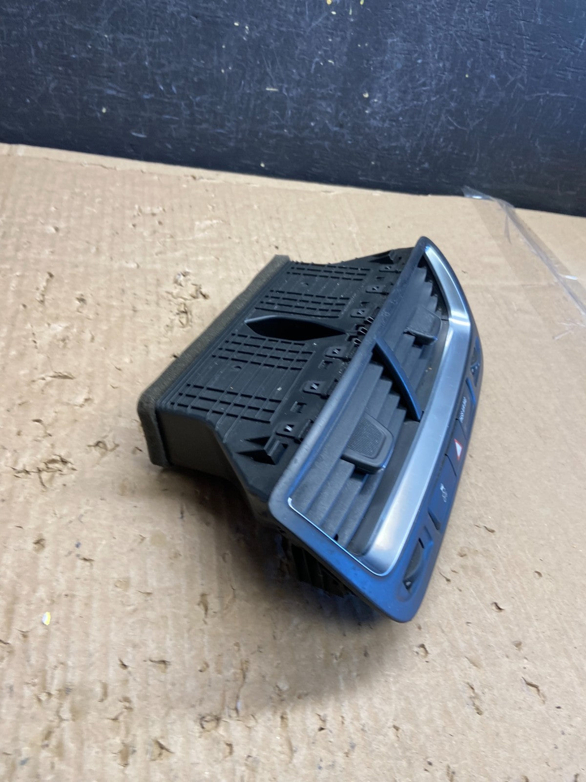 2013 to 2016 Buick Encore Dash Center Hazard Bezel Air Vent Trim AD6832 DG1