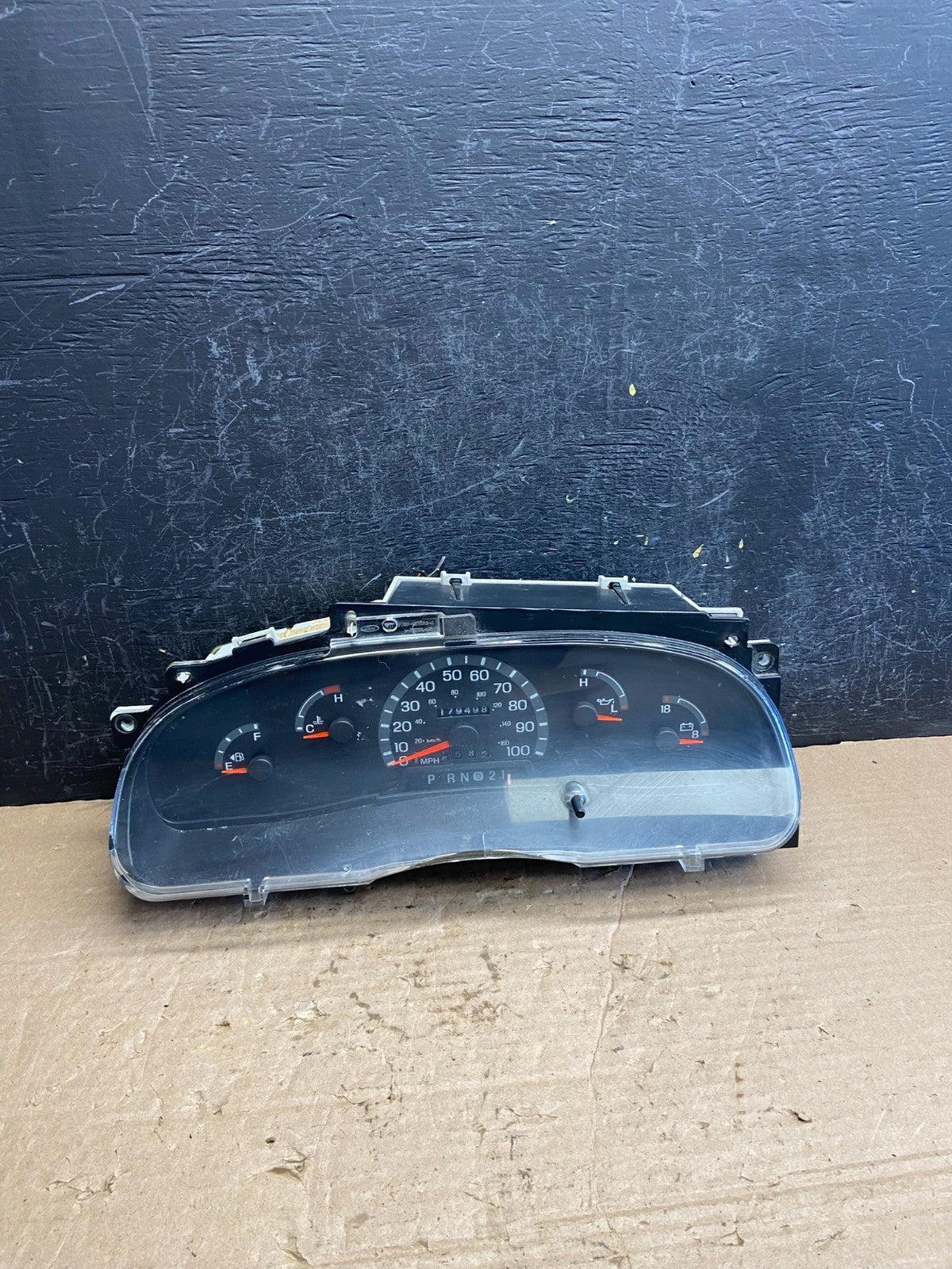 2003 Ford E150 E250 E350 VAN Gauge Speedometer Cluster AF2392 DG0