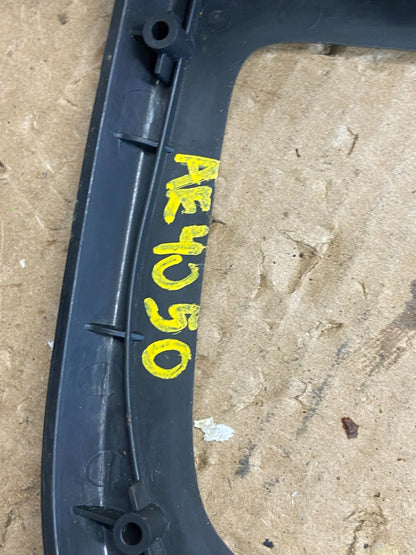 2006-2012 Hyundai Sedona Front Center Console Gear Shifter Bezel Astray AE40509