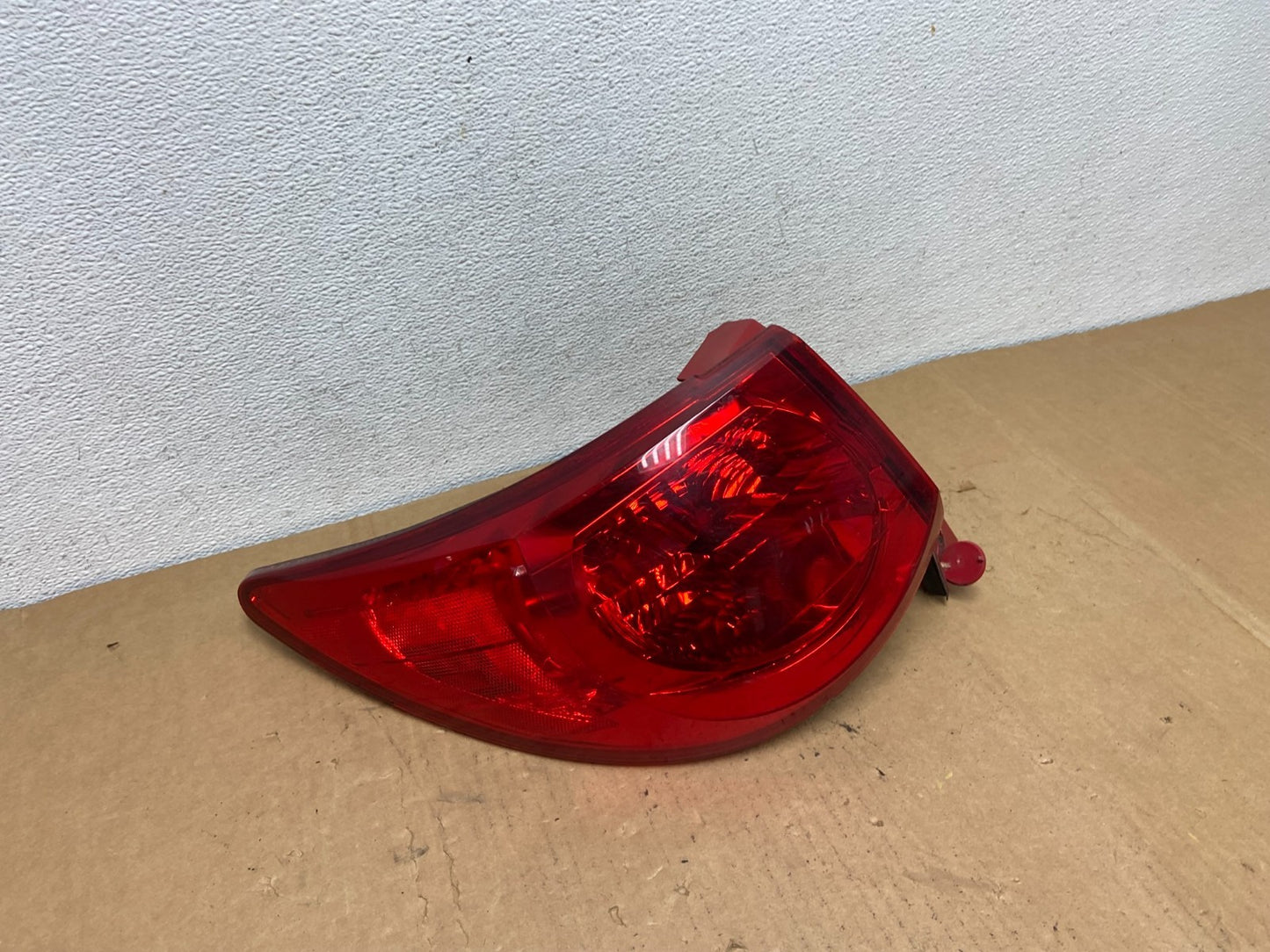 2009 2010 2011 2012 Chevrolet Traverse Left Driver LH Tail Light AC8503 DW2