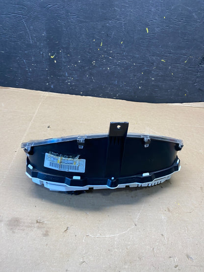 2008 Land Rover LR2 Speedometer Cluster Gauge Oem r2499 DG4