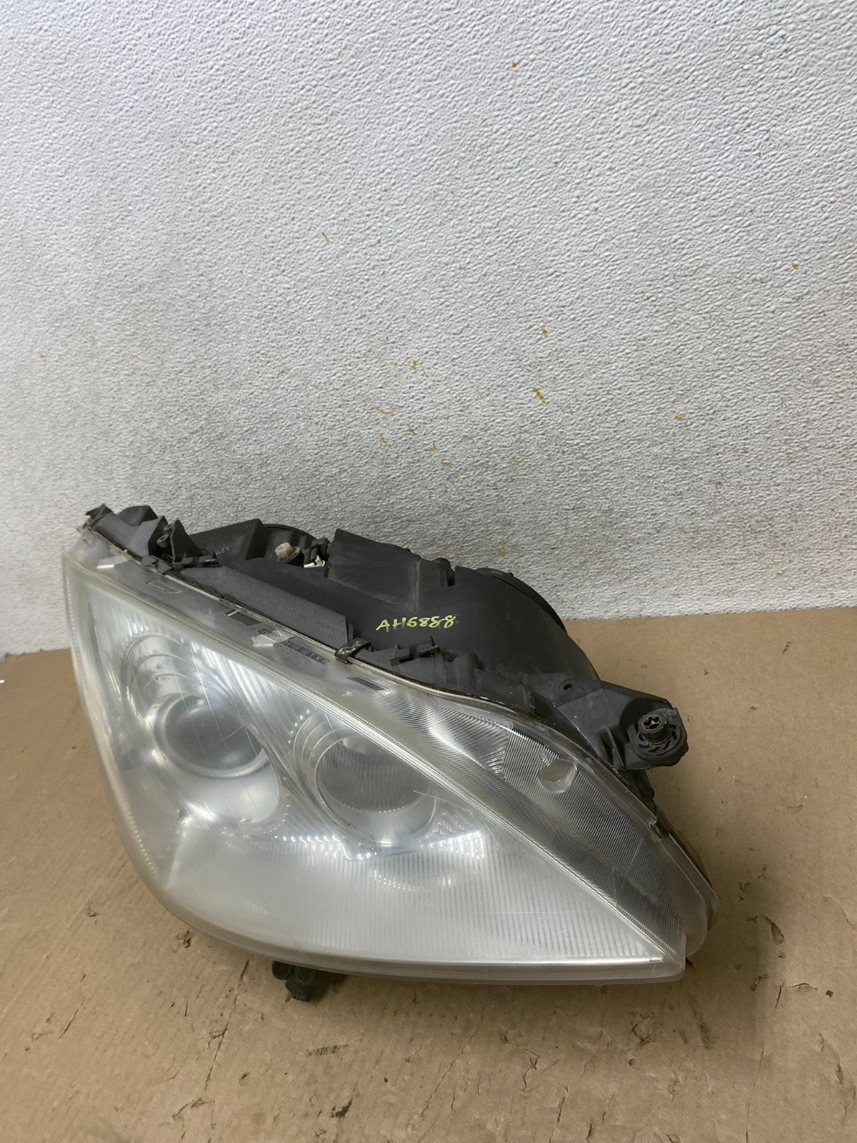 Xenon HID 2007 to 2009 Mercedes S-Class Right Passenger Rh Headlight AH6888 DW1