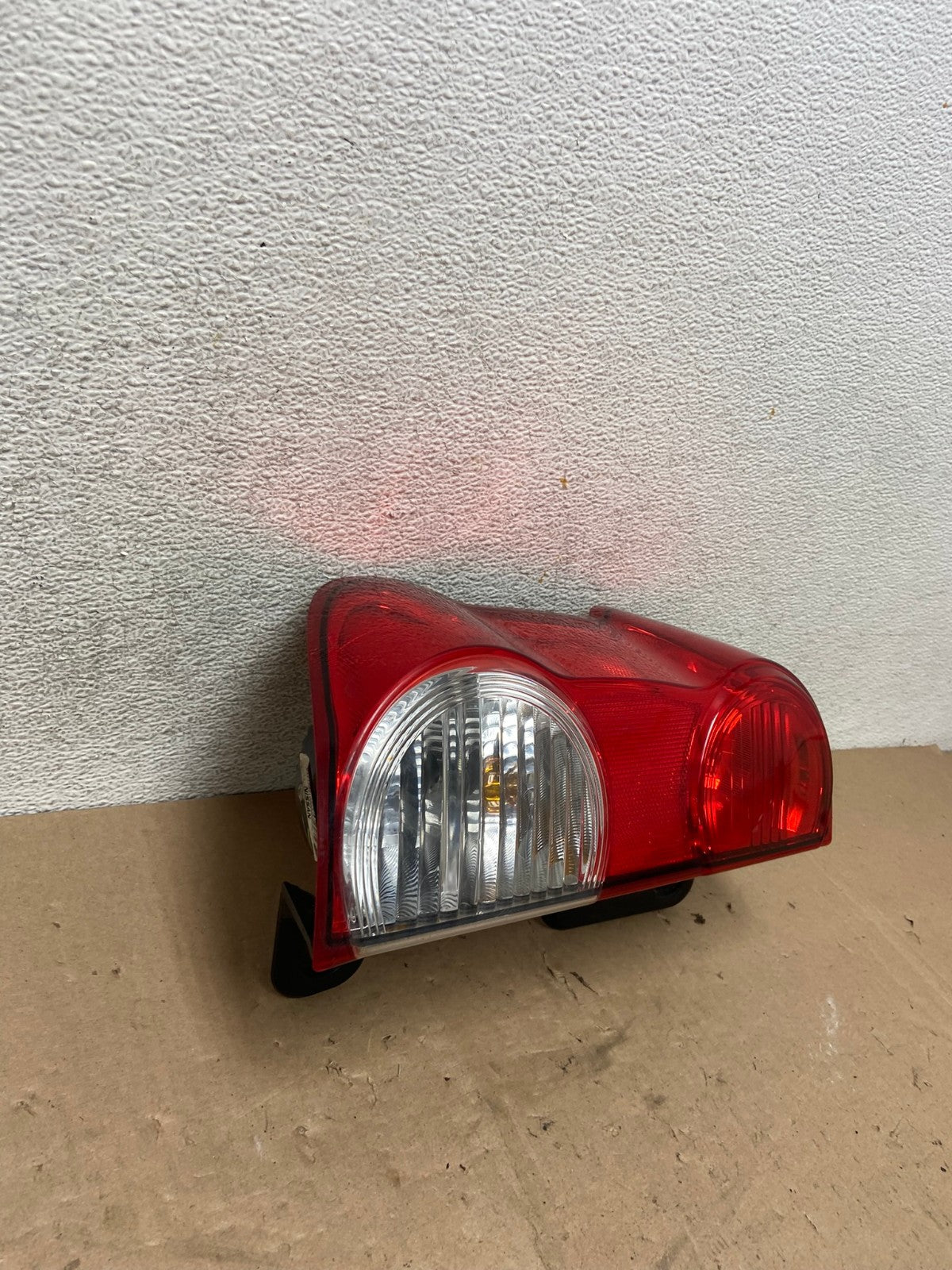 2013 to 2017 Nissan NV200 Left Driver LH Side Tail Light AG4879 LK2