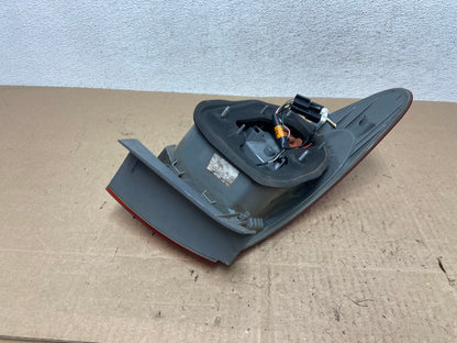 2007 to 2010 Hyundai Elantra Sedan Right Passenger Side Tail Light AE6556 LK4