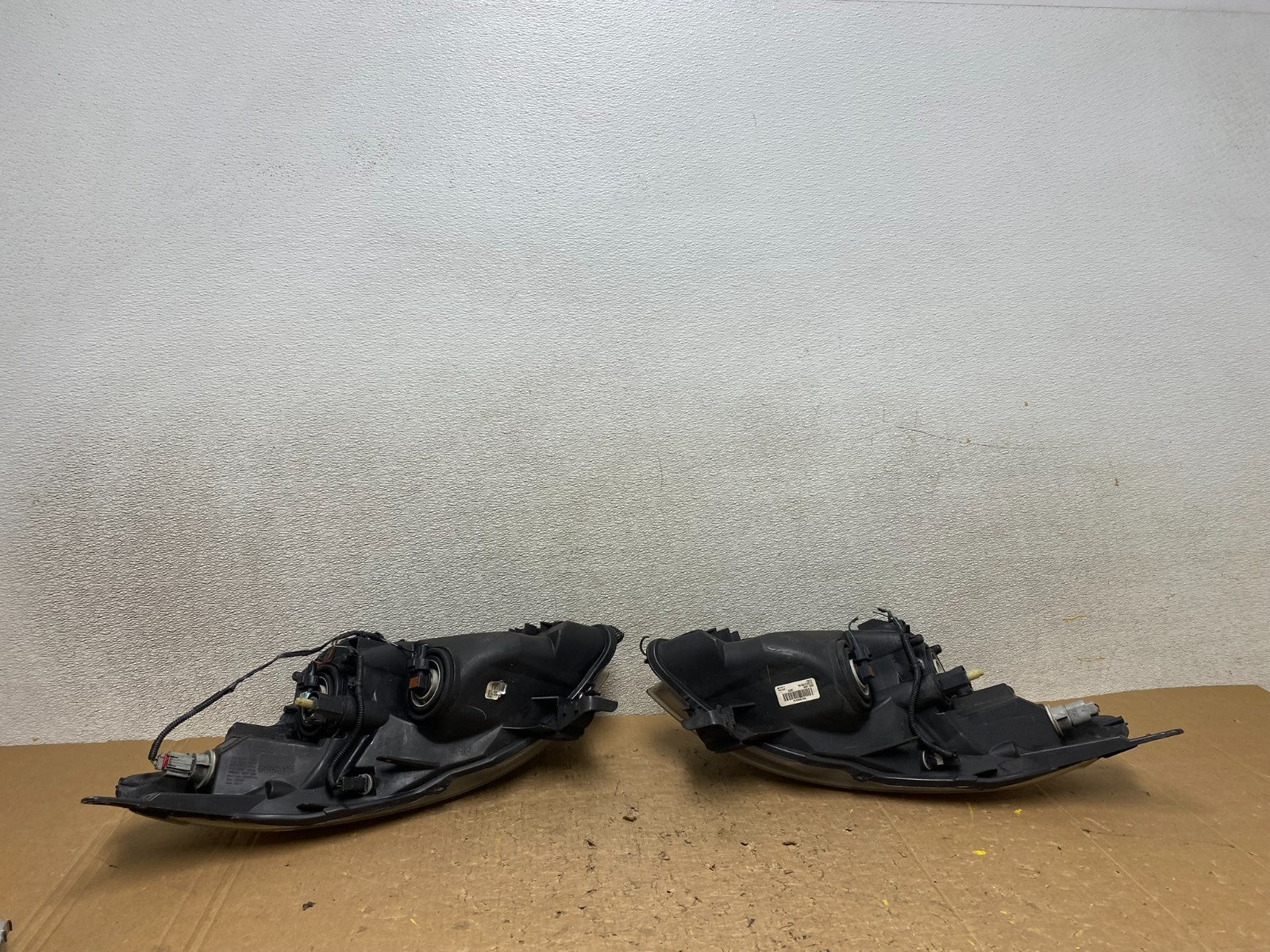 Sedan 2007 2008 2009 Nissan Altima Left+Right Set Headlights V6354 DW13