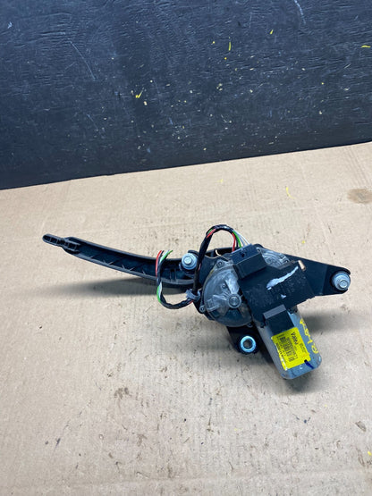 2013 to 2017 Buick Enclave Windshield Rear Wiper Motor R6481 DG5
