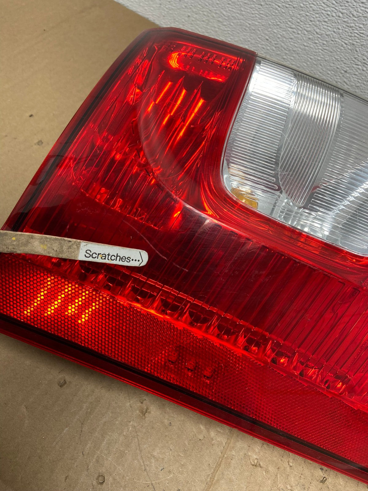 2011-2016 Chrysler Town and Country Left Driver LH Side Tail Light AB8400 LK3