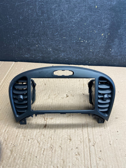 2014 to 2017 Nissan Juke Center Console Radio Bezel Trim AF6369 DG0