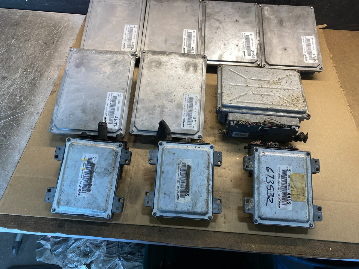 Mix of 10 Chevrolet ECM Engine Computer Module AH20090