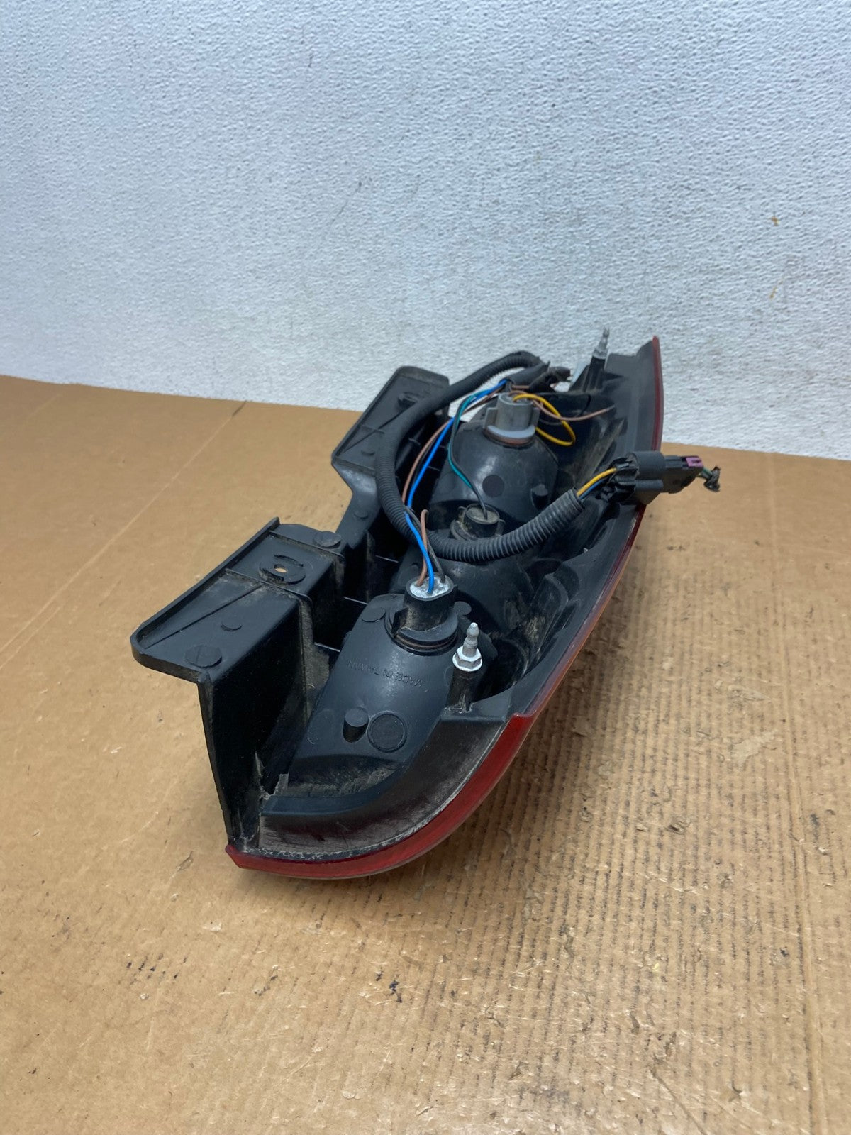 2008-2014 Chevrolet Tahoe Suburban Right Passenger Rh Tail Light AE2688 LK5