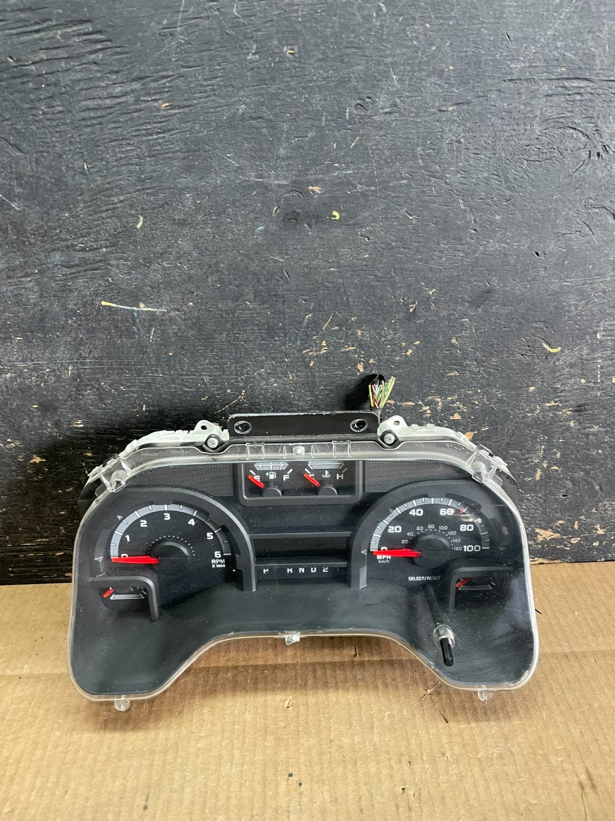 2009 Ford E150 E250 E350 VAN Gauge Speedometer Cluster ab2897 DG0