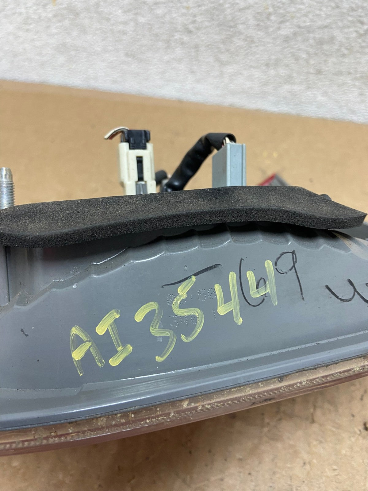 2011-2020 Toyota Sienna Left Driver LH Side Inner Tail Light AI3544 LK6