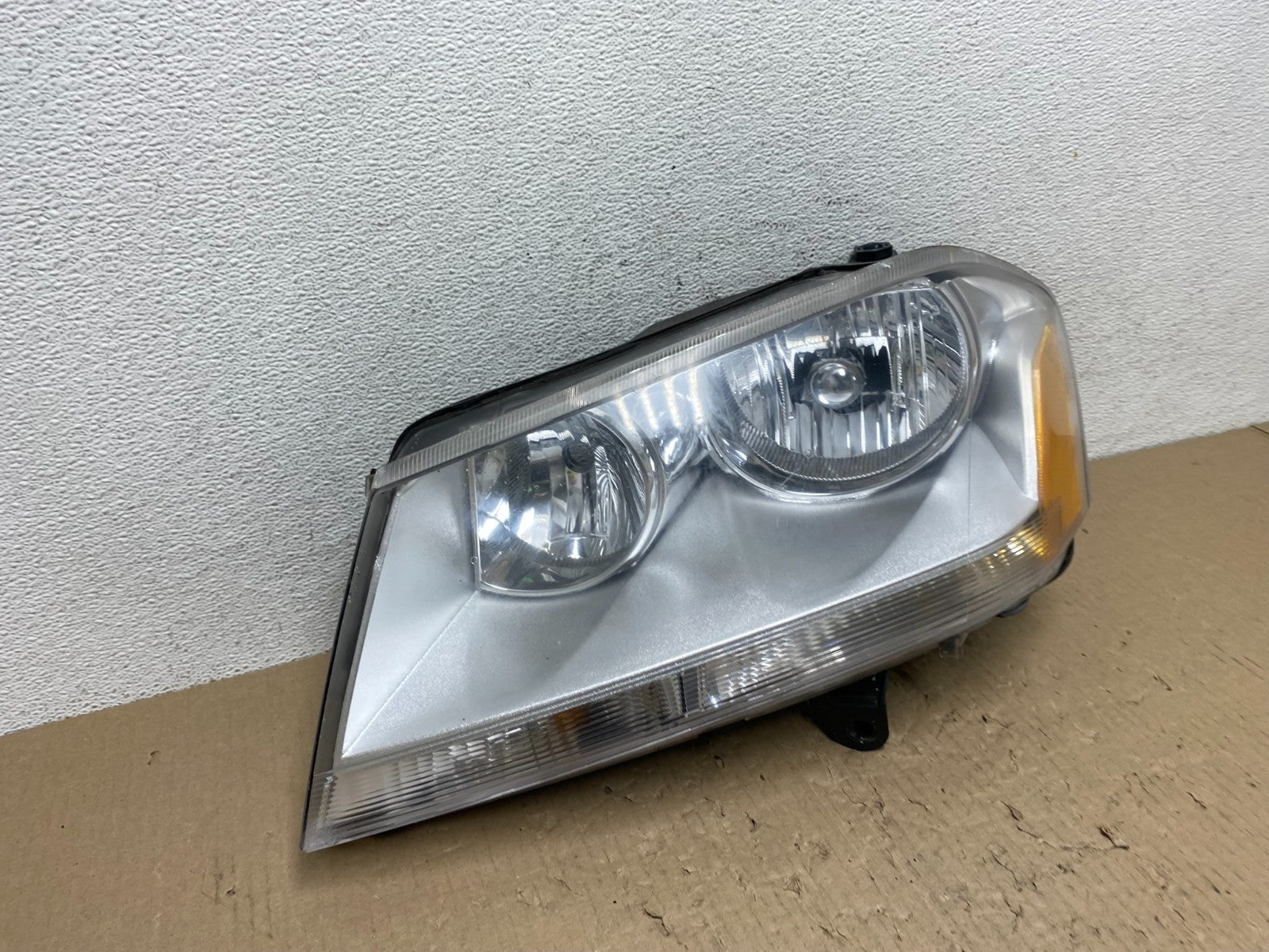 2008 to 2014 Dodge Avenger Left Driver LH Side Headlight AE9761 DW2