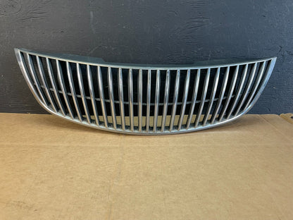 1998 to 2002 Lincoln Town Car Grille Chrome Plastic AE08480