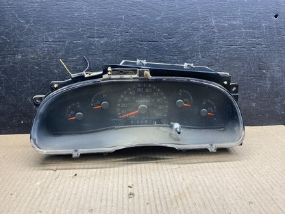 2001 - 2002 Ford Econoline E250 E350 Van Speedometer Instrument Cluster AI4863 D0