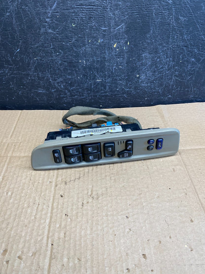2002 - 2005 GMC Envoy Master Power Door Lock Window Switch Heat Seat AC9425 DG2