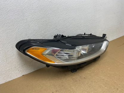 2013 to 2016 Ford Fusion Right Passenger Rh Side Headlight AF9676 DW2