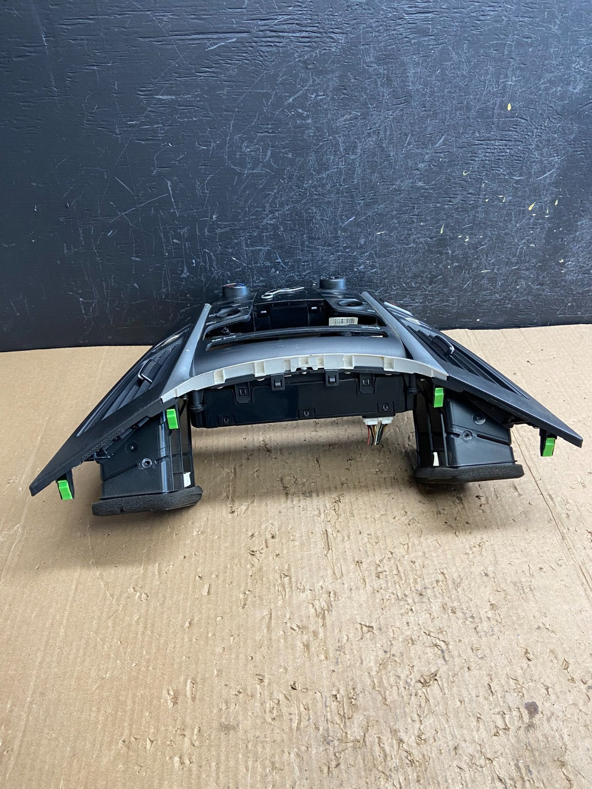 2011 - 2014 Hyundai Sonata Center Radio Climate Control Air Vent Bezel AF1462 DG3