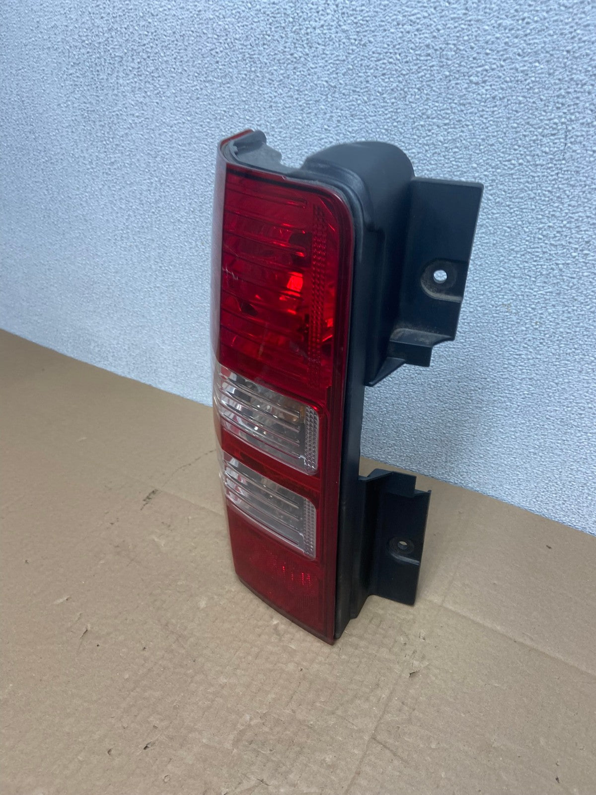 2008 to 2012 Jeep Liberty Left Driver Side Lh Tail Light OEM AB6147 LK1