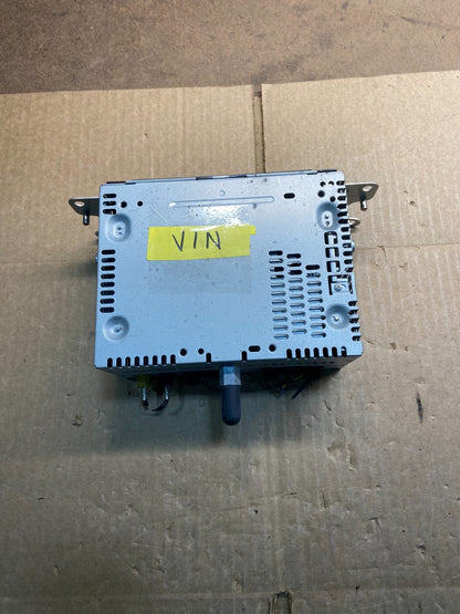 2014 2015 Ford Explorer Audio Equipment Radio Receiver AM FM CD y7448 DG4