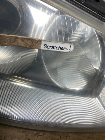 2001-2005 Volkswagen Passat Right RH Halogen Headlight Oem AB4939 DW3