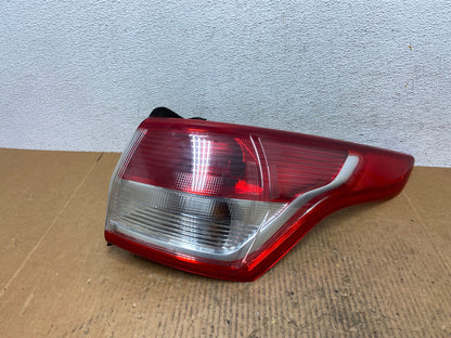 2013 to 2016 Ford Escape Right Passenger RH Side Tail Light AE1525 LK0