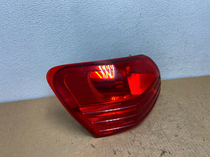 2008 to 2015 Nissan Rogue Left Driver Lh Side Tail Light AC8229 LK2