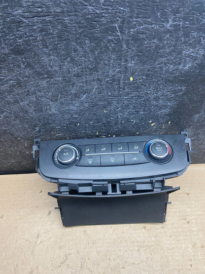 2016 2017 Nissan Altima A/C Temperature Climate Control AH5365 DG0