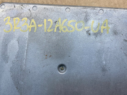 2002 2003 Ford Mustang 3.8L Engine Control Unit ECU Computer Module AE7372 DW2