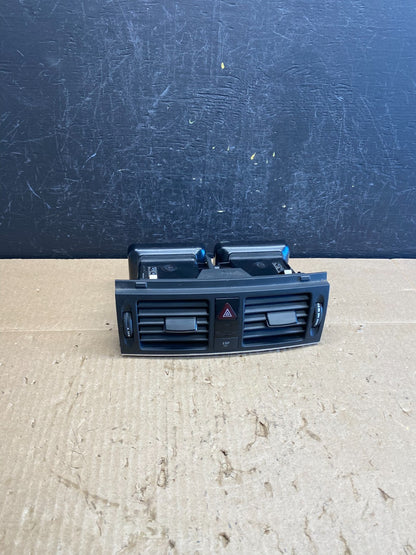 2008 to 2011 Mercedes W204 C300 Front Center Dash AC Air Vent Trim AC9114 DG0