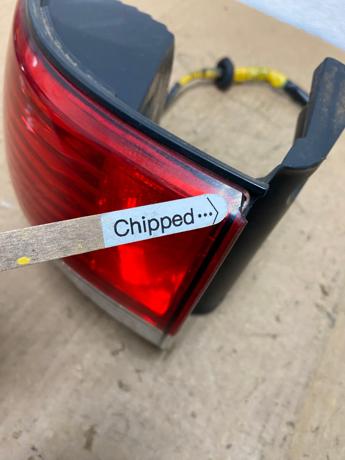 2001 2002 2003 Toyota Sienna Left Driver Lh Side Tail Light AD0662 LK5