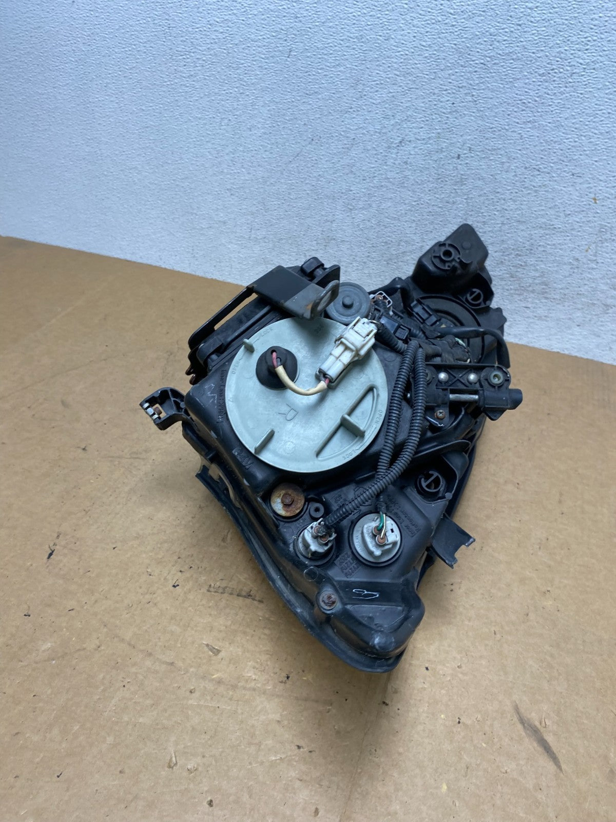 2004 - 2009 Lexus RX330 RX350 Xenon Right Passenger Side Headlight AE3236 DW9