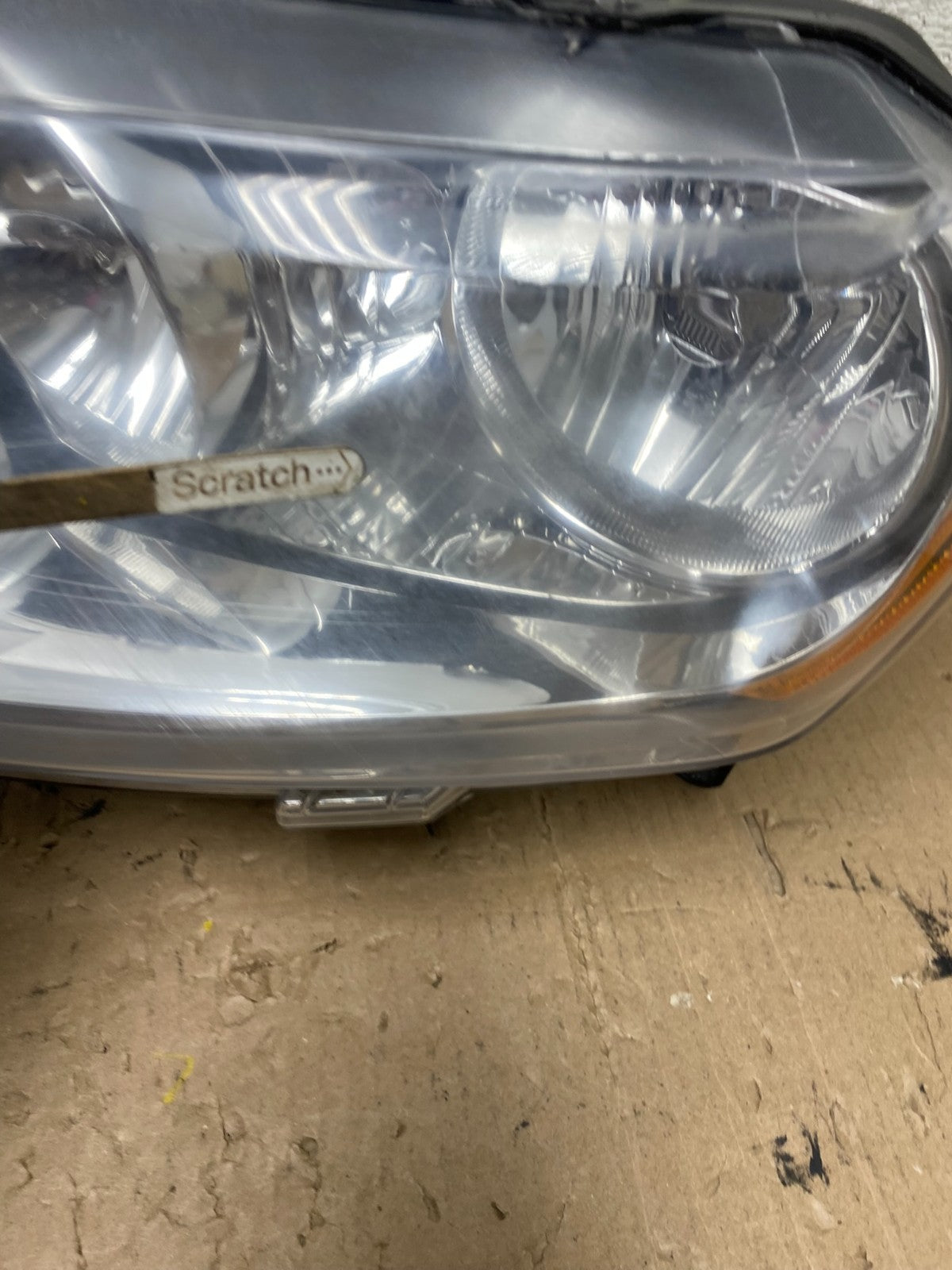 2011-2013 Jeep Grand Cherokee Left+Right Halogen Headlights R9993 DW5