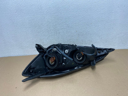 2004-2005 Toyota Sienna Right Passenger Halogen Headlight AF3051 LK5