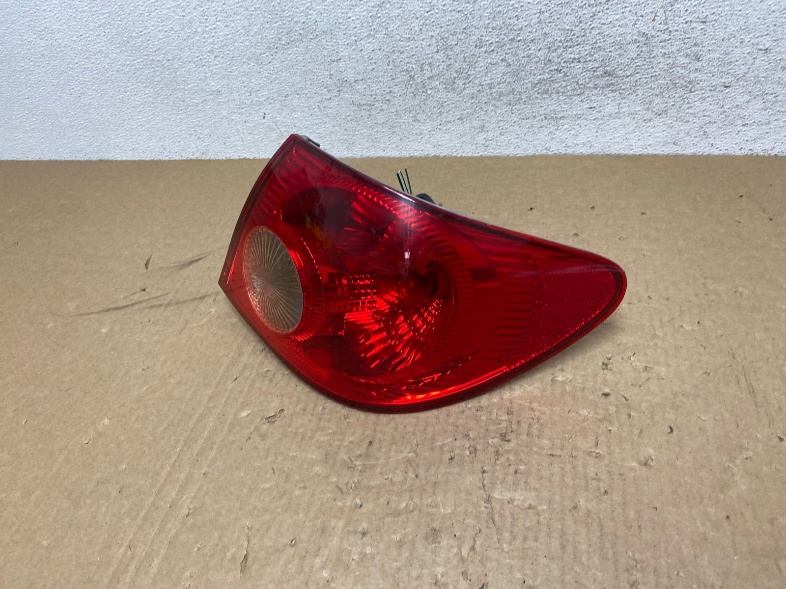 2006 - 2008 Toyota Corolla Right Passenger RH Side Tail light AG1080 LK1