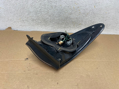 2002 to 2004 Lexus ES300 ES330 Right Passenger Side Tail Light AH7772 LK3
