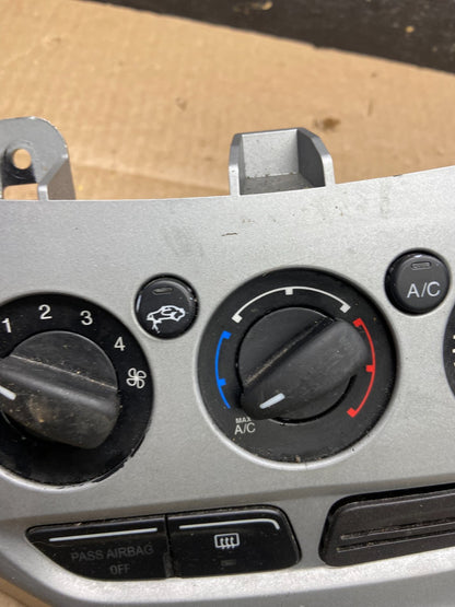 2013 2014 Ford Focus Ac Heater Climate Control Temperature Oem V1396 DG2