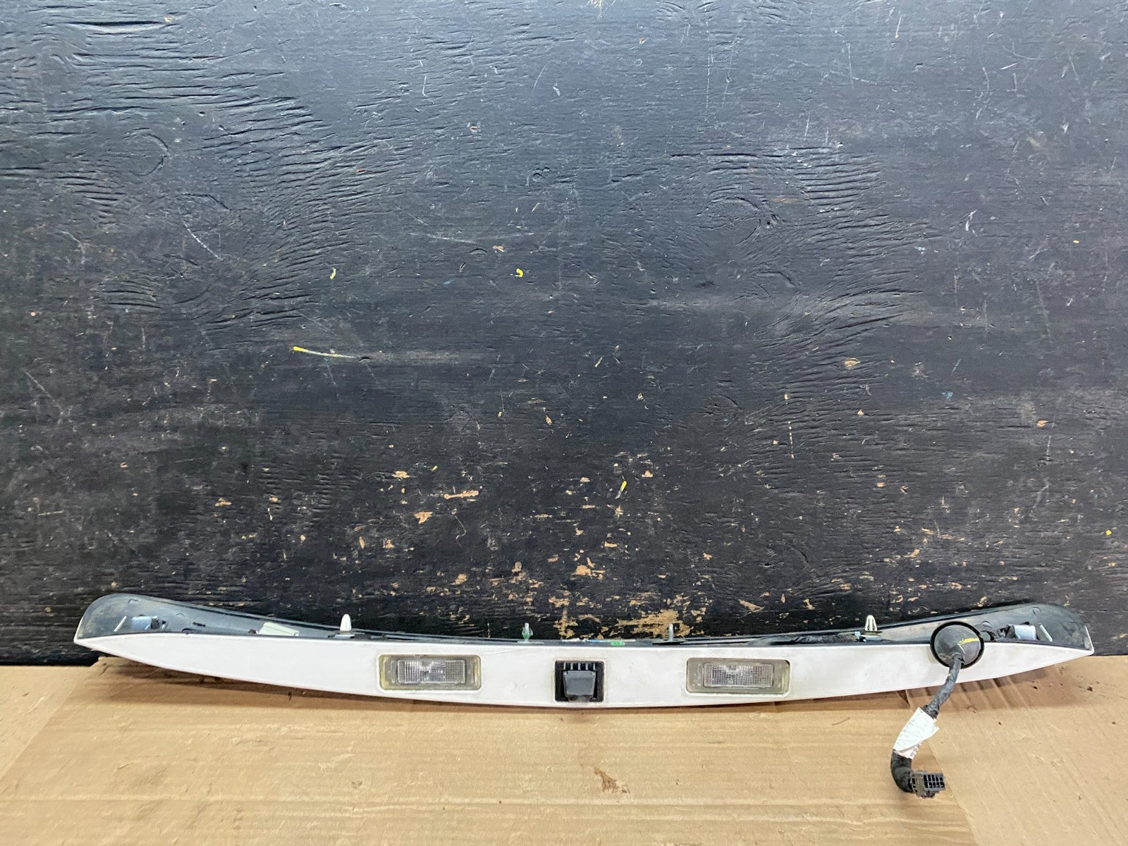 2016-2017 Chevrolet Equinox Rear Liftgate Garnish Chrome Trim W/Camera v3355 DG7