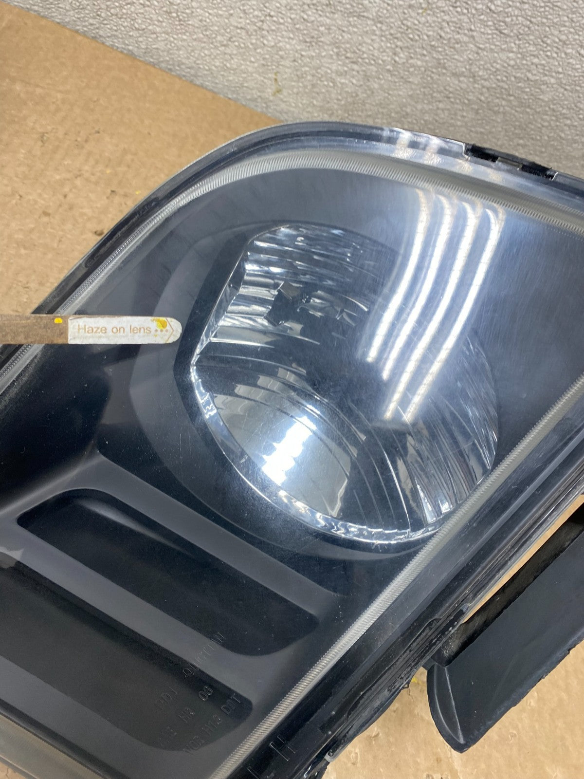 2005 to 2009 Ford Mustang Left+Right Set Side Black Halogen Headlights V3067 DW7