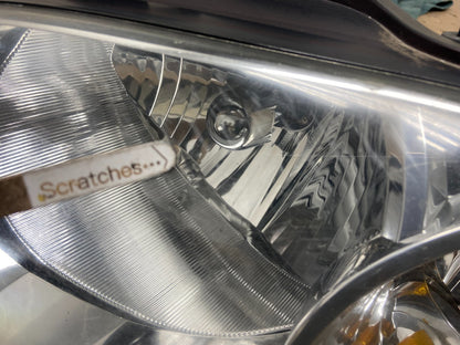 2004 - 2006 Nissan Sentra Halogen Left+Right Headlights AH3044 DW4