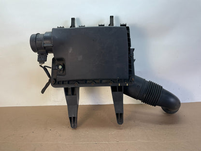 2010 to 2018 Mercedes-Benz Sprinter 2500 3.0L Air Cleaner Box AG9952 DG0