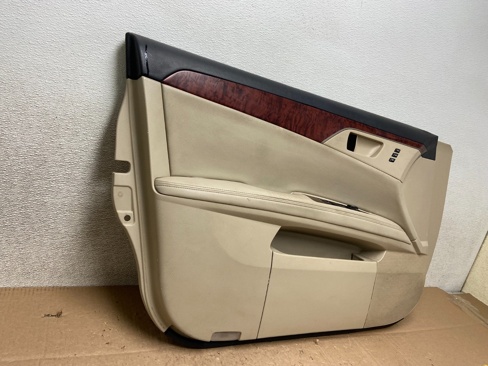 2005-2012 Toyota Avalon Front Left Driver Door Trim Panel Trim Y3191 DG2