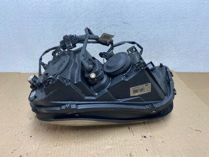 2003 to 2006 Volvo XC90 Right Passenger Rh Side Headlight Xenon AE9011 DW6
