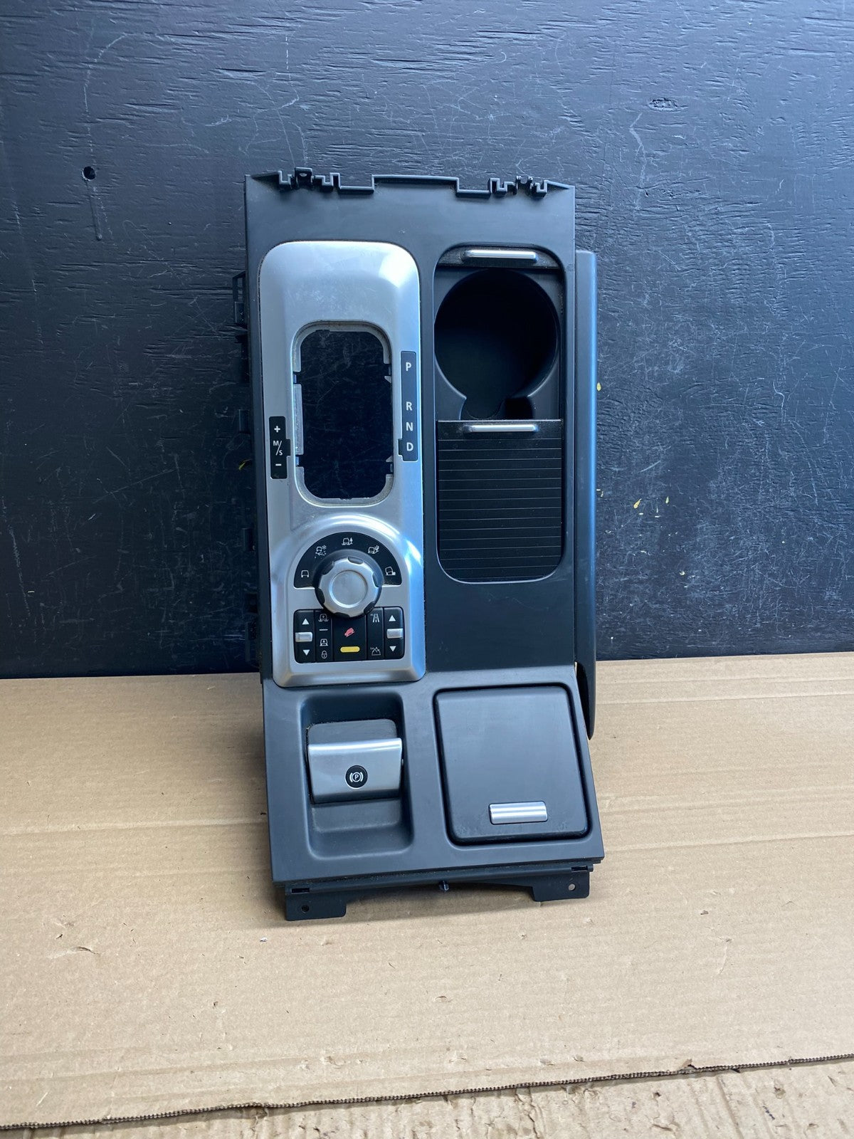 2007 to 2012 Land Range Rover Center Console Terrain Shifter Bezel AG0052 DG0